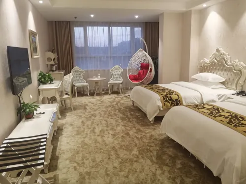 Tianyuan Boutique Hotel (Aksu Railway Station)