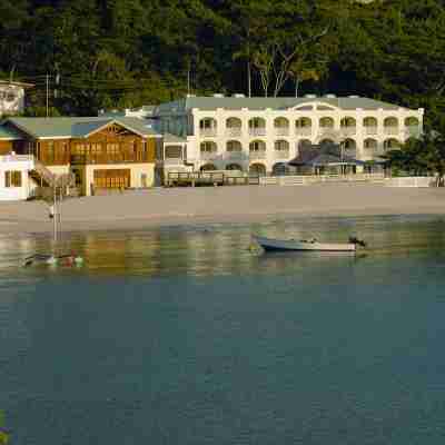 Kalinago Beach Resort Hotel Exterior