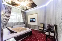 Ray Hotel