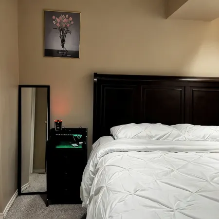 Family Friendly Basement Suite near to Spruce Meadows