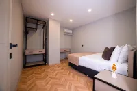 Moon Suite Hotel a 