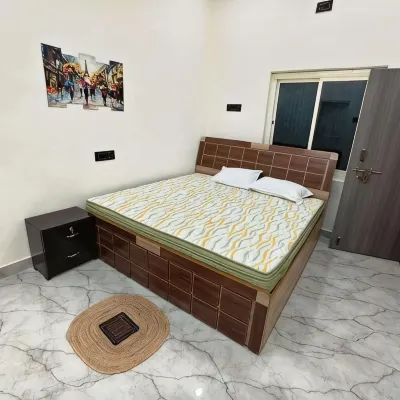 Rainbow Inn Hotels near Banaras Hindu University