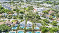 Amazing Tropical Pool House Delray Near Ocean- 4 bedrooms 3 baths- - 4-نجوم
