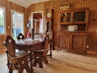 La Germaine - wooden shack in the countryside - บังกะโล