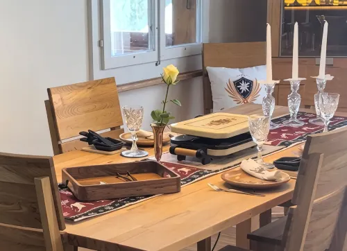 Engel Ingold Lodge-Romantic place in the middle of the Swiss Alps-Hotel Services - Chalets