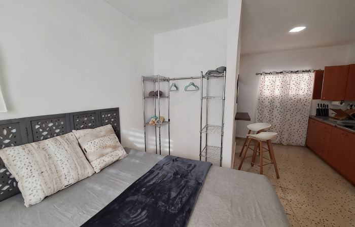 Aguadilla Surfers Lair Apt. with electricity,water A/C WIFI near Crashboat beach