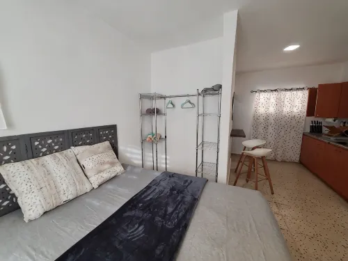 Aguadilla Surfers Lair Apt. with electricity,water A/C WIFI near Crashboat beach