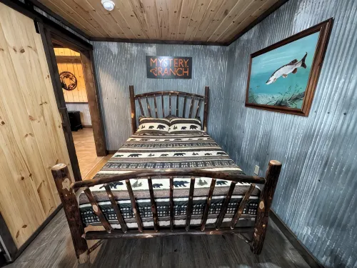 Modern-Rustic, Secluded Cabin w/ Clarion River Frontage, Borders National Forest - Chalets