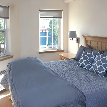 Vail Valley Condo-Downdown, Pool/Hot Tub, Ski, Bike, Fish, Restaurants, Movies