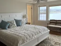 Waterfront Buzzard's Bay Home - Near Fifa World Cup 2026 瓦爾漢住宿飯店