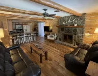 Log Cabin Back to Rio Grande National Forest - Fishing, Hiking, Skiing - 홈스테이