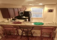 4Br/2Ba Beachview home, delightful ocean view, sandy beaches, 7 beds (sleeps 13) - Private Pools