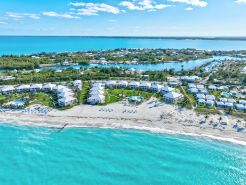 Welcome to "Treasure Pleasure 2" Bahama Beach Club 3-bedroom, Beachfront Condo