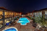 Hotel Zhuravli - Pools