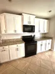 The Centralized Haven 3 bedroom home restaurants, attractions & fun minutes away - 3-Star