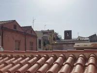 Detached House with Large Terrace Equipped Pets Are Welcome Hotels in Bosa