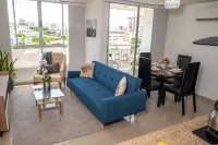 Beautiful 3 bedroom 2 bath apartment - Condos