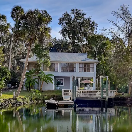 Waterfront Crystal River with Private Dock and Kayaks