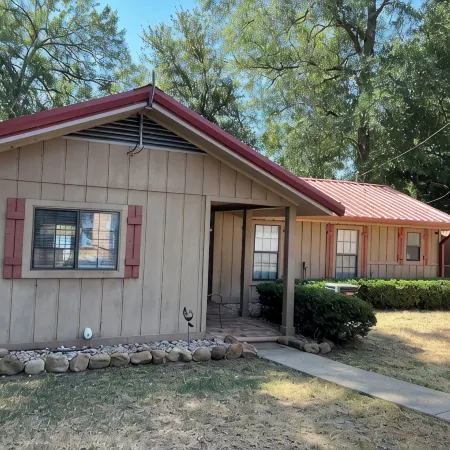 Beautiful views and lake front home on Toledo Bend! Fish right of the dock!