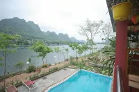 Restful River Villas - Pet friendly