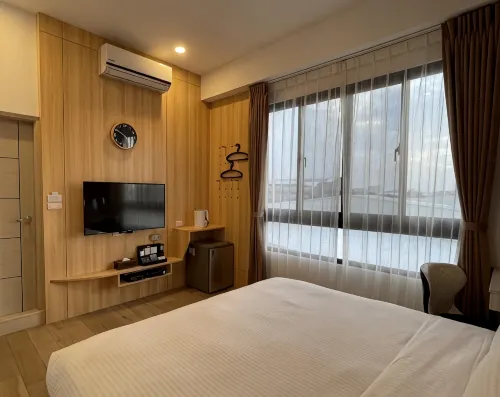 Lukang Holiday Hostel - parking