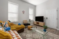 Soulard Gem-Cozy APT- Walk to Downtown STL! WIFI - Condos