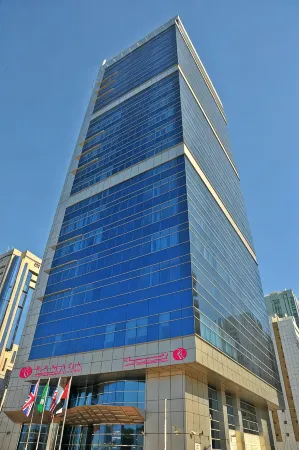 阿布扎比濱海路華美達飯店