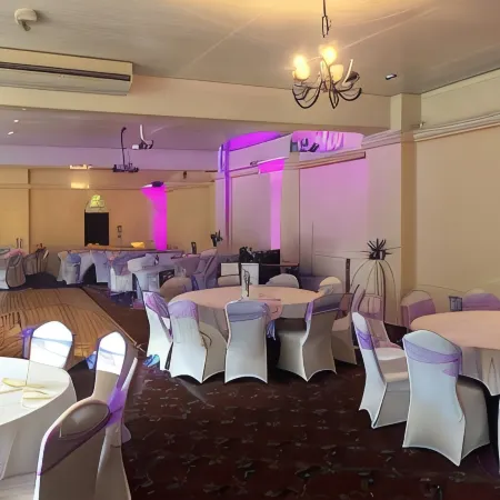 The Elms Hotel