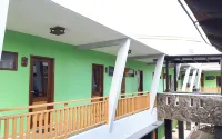 Lava View Lodge