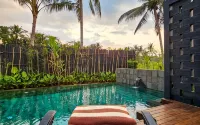 Hotel Le Temple Borobudur - Pools