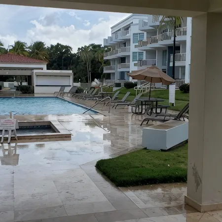 Amazing beachfront apartment on the beach