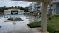 Amazing beachfront apartment on the beach - Beach