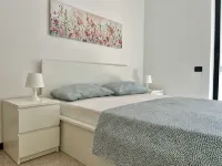 APPARTAMENTO A 900 METRI DAL LAGO MAGGIORE - Balkoner