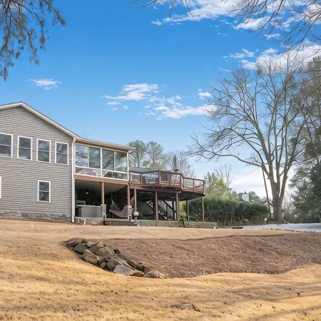Lake Hartwell 4Br Waterfront Hot Tub GameRoom