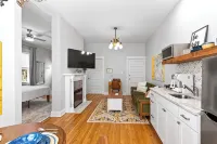 Guest suite close to James River and hiking/biking trails - Condos