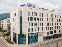 Blue Star Luxury Hotel Hotel in zona Zoo di Sofia