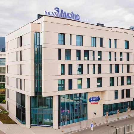 Blue Star Luxury Hotel
