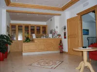 Hotel Garni Arnica Hotels in Molveno