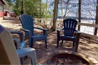 Amazing Sunset Views on Romantic Lakefront Cabin - Feriehus
