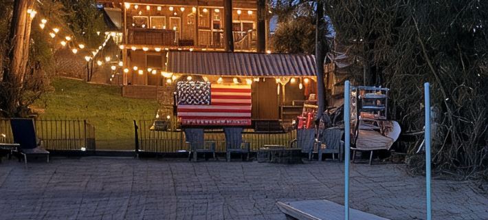 Life on Loon Lake Hotels in Stevens County