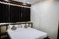 Hotel Shreya - parking