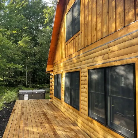 Escape to Wisp Mountain.New Log Home. Near Deep Creek Lake ,Wisp Resort ,Hot Tub