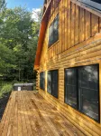 Escape to Wisp Mountain.New Log Home. Near Deep Creek Lake ,Wisp Resort ,Hot Tub - 4-نجوم