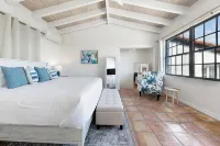 Spectacular Ocean View Villa with Pool 7-Min Walk to the Beach