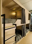 Holy Hostel Sathorn - balcone