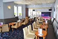 Lyndene Hotel