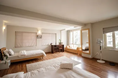 Nextdoor Patan Отели в г. 