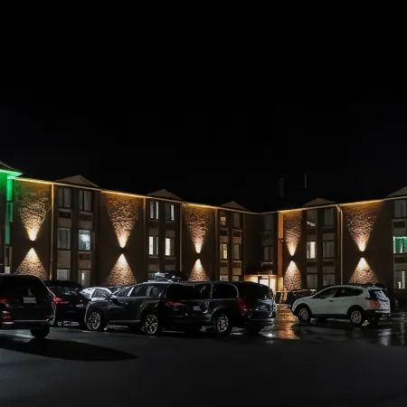 Diplomat Inn
