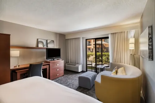 Sonesta Select Huntington Beach Fountain Valley