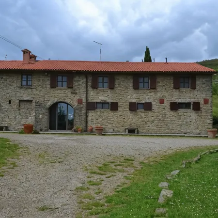 Two-Room Apartment in Tuscany Country Style